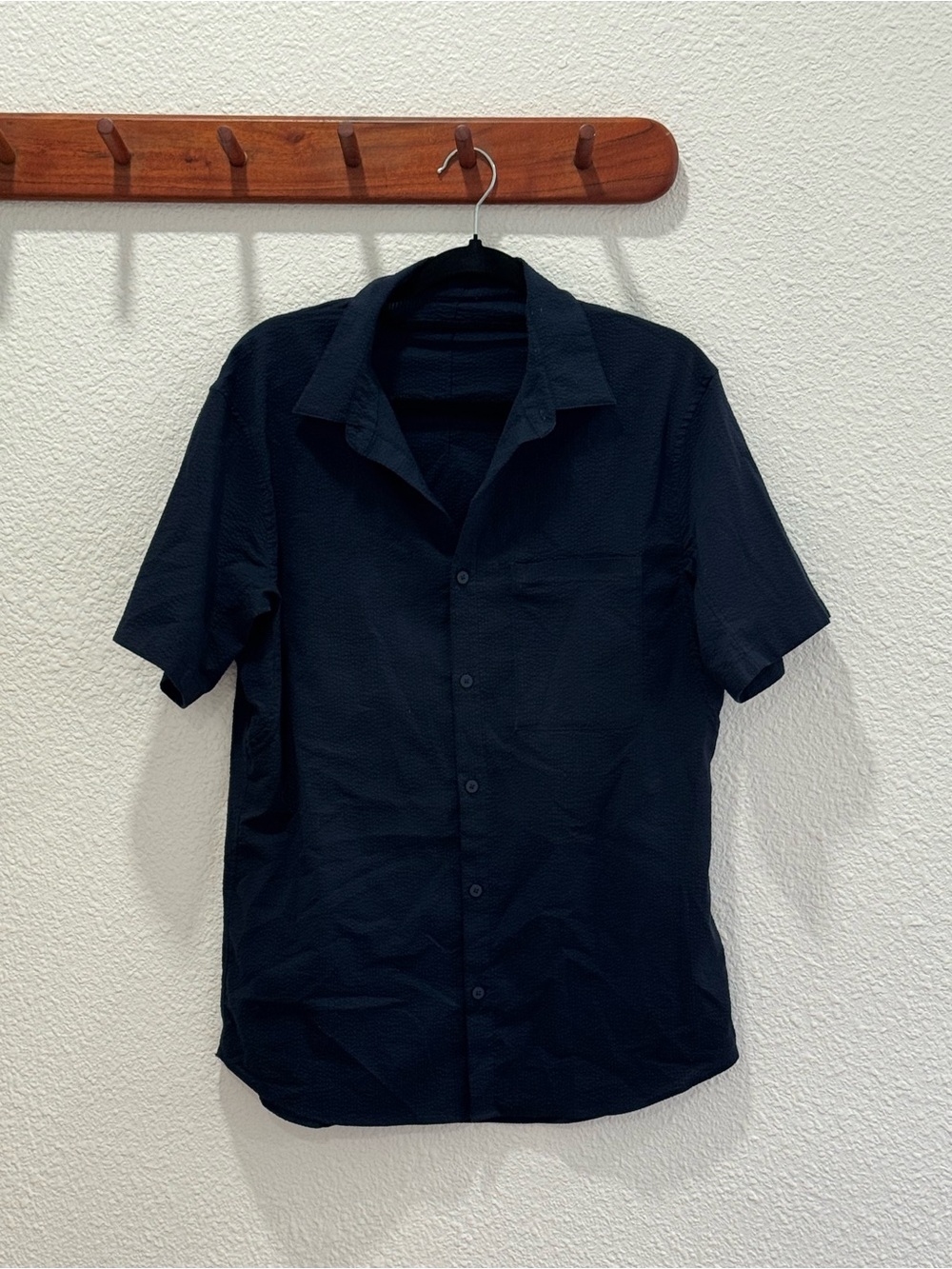 Men’s - lululemon athletica Navy Short-Sleeve Button-Down Shirt